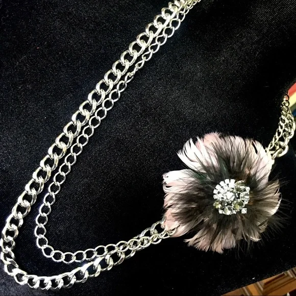 Stella & Dot | Versatile Timeless Elegance⚔️SILVER LUXE Curb Chains Reti… - Picture 6 of 13